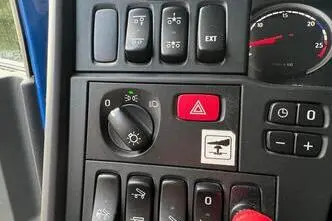 Scania R560, 412 kW, diisel, automaat