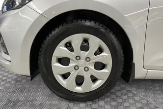 Hyundai i20, 1.0, 73 kW, бензин, механическая, передний привод