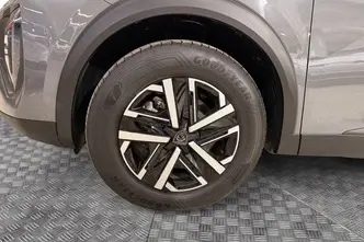 Peugeot 2008, 1.2, 96 kW, бензин, автомат, передний привод