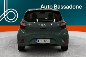 Hyundai i10, 1.0, 49 kW, бензин, механическая, передний привод