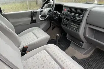 Volkswagen T4 Caravelle, 2.5, 75 kW, diesel, manual, four-wheel drive