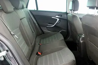 Opel Insignia, 1.6, 132 kW, bensiin, manuaal, esivedu