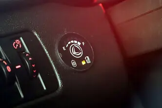 Opel Insignia, 1.6, 132 kW, bensiin, manuaal, esivedu