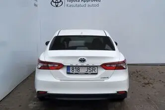 Toyota Camry, 2.5, 131 kW, hybrid, automatic, front-wheel drive
