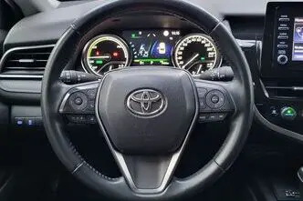 Toyota Camry, 2.5, 131 kW, hybrid, automatic, front-wheel drive