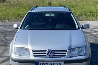 Volkswagen Bora, 2.0, 85 kW, bensiin, manuaal, esivedu