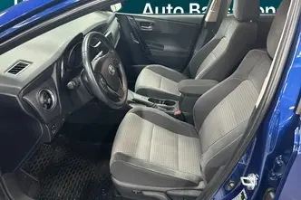 Toyota Auris, 1.8, 73 kW, hübriid, automaat, esivedu