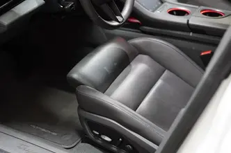 Porsche Taycan, 120 kW, elekter, automaat, tagavedu