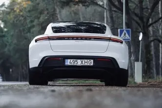 Porsche Taycan, 120 kW, elekter, automaat, tagavedu