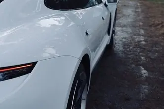 Porsche Taycan, 120 kW, elekter, automaat, tagavedu