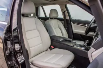 Mercedes-Benz C 220, 2.1, 125 kW, diesel, automatic, rear-wheel drive