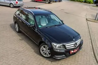 Mercedes-Benz C 220, 2.1, 125 kW, diesel, automatic, rear-wheel drive