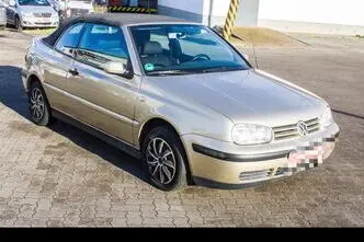 Volkswagen Golf, 2.0, 85 kW, petrol, manual, front-wheel drive