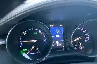 Toyota C-HR, 2.0, 112 kW, hübriid, automaat, esivedu