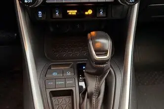 Toyota RAV4, 2.5, 131 kW, hybrid, automatic, front-wheel drive