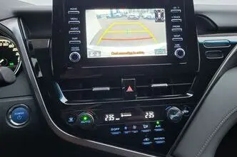 Toyota Camry, 2.5, 131 kW, hübriid, automaat, esivedu