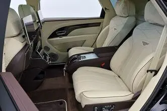 Bentley Bentayga, 404 kW, petrol, automatic, four-wheel drive