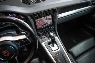 Porsche 911, 3.0, 309 kW, bensiin, automaat, nelikvedu