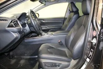 Toyota Camry, 2.5, 131 kW, hübriid, automaat, esivedu