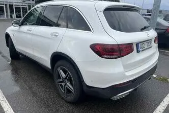 Mercedes-Benz GLC 300, 2.0, 143 kW, pistikhübriid, automaat, nelikvedu