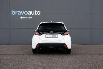 Toyota Yaris, 1.5, 68 kW, hübriid, automaat, esivedu