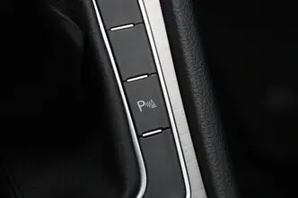 Volkswagen Golf, 1.6, 81 kW, diisel, manuaal, esivedu