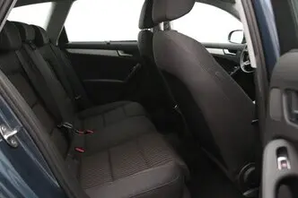 Audi A4, 1.8, 125 kW, bensiin, manuaal, esivedu