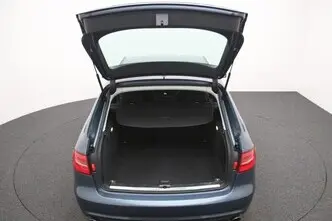 Audi A4, 1.8, 125 kW, bensiin, manuaal, esivedu