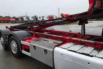 DAF CF 370 6X2*4, 241 kW, dīzelis, automātiskā