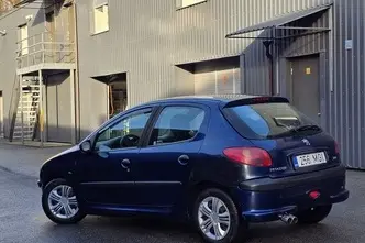 Peugeot 206, 1.4, 55 kW, petrol, manual, front-wheel drive