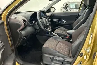 Toyota Yaris Cross, 1.5, 68 kW, hübriid, automaat, esivedu
