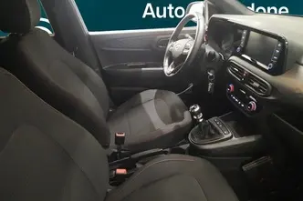 Hyundai i10, 1.0, 74 kW, bensiin, manuaal, esivedu