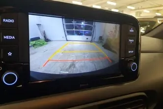 Hyundai i10, 1.0, 74 kW, bensiin, manuaal, esivedu