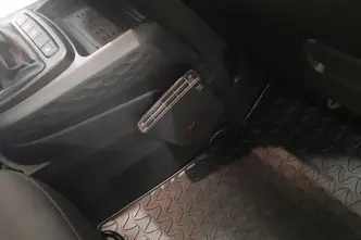 Hyundai i10, 1.0, 74 kW, bensiin, manuaal, esivedu