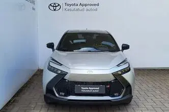 Toyota C-HR, 2.0, 111 kW, pistikhübriid, automaat, esivedu