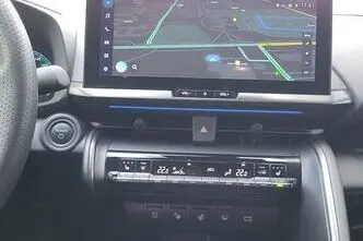 Toyota C-HR, 2.0, 111 kW, pistikhübriid, automaat, esivedu