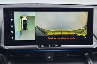 Toyota C-HR, 2.0, 111 kW, pistikhübriid, automaat, esivedu