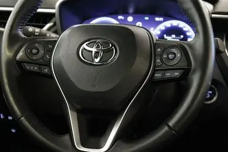 Toyota Corolla, 2.0, 112 kW, гибрид, автомат, передний привод