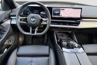 BMW 520, 2.0, 145 kW, hübriid, automaat, nelikvedu