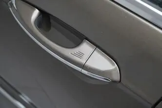 Ford Mondeo, 2.0, 103 kW, гибрид, автомат, передний привод