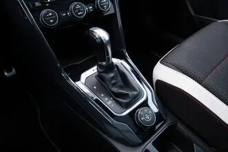 Volkswagen T-Roc, 2.0, 110 kW, diesel, automatic, four-wheel drive