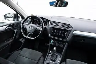 Volkswagen Tiguan, 2.0, 110 kW, дизель, автомат, полный привод