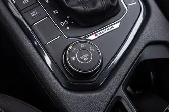 Volkswagen Tiguan, 2.0, 110 kW, дизель, автомат, полный привод