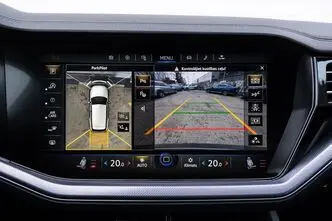 Volkswagen Touareg, 3.0, 257 kW, бензин, автомат, полный привод