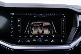 Volkswagen Touareg, 3.0, 257 kW, бензин, автомат, полный привод