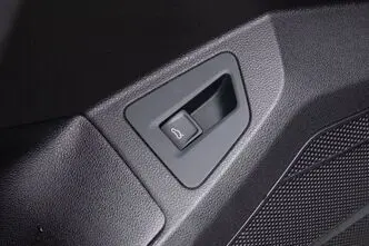 Volkswagen Touareg, 3.0, 257 kW, бензин, автомат, полный привод