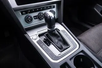 Volkswagen Passat, 1.5, 110 kW, bensiin, automaat, esivedu