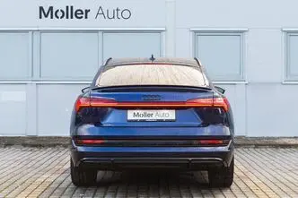 Audi e-tron, 300 kW, elekter, automaat
