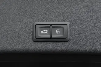 Audi e-tron, 230 kW, electric, automatic, four-wheel drive