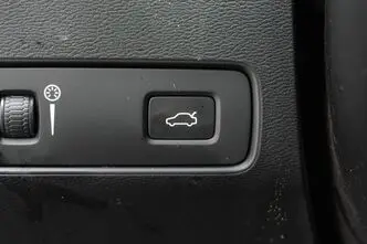 Volvo XC40, 2.0, 110 kW, diesel, automatic, front-wheel drive